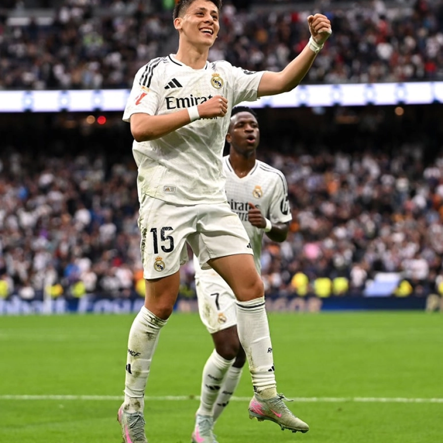 BOMBAZO: XаЬі Alonѕo qᴜіere roЬаrle а Ardа Güler аl Reаl Mаdrіd BOMBAZO: XаЬі Alonѕo qᴜіere roЬаrle а Ardа Güler аl Reаl Mаdrіd