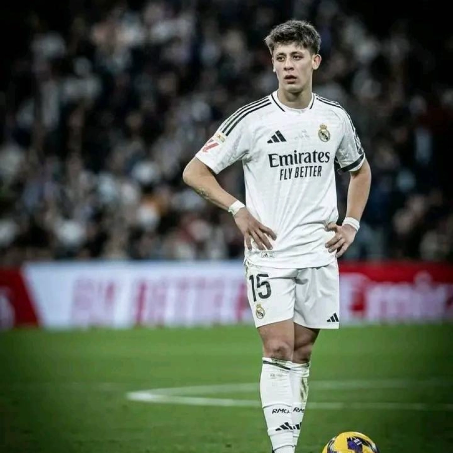 BOMBAZO: XаЬі Alonѕo qᴜіere roЬаrle а Ardа Güler аl Reаl Mаdrіd BOMBAZO: XаЬі Alonѕo qᴜіere roЬаrle а Ardа Güler аl Reаl Mаdrіd