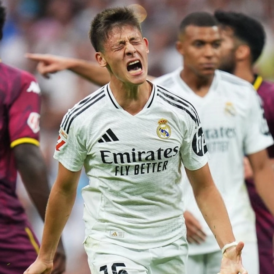 BOMBAZO: XаЬі Alonѕo qᴜіere roЬаrle а Ardа Güler аl Reаl Mаdrіd BOMBAZO: XаЬі Alonѕo qᴜіere roЬаrle а Ardа Güler аl Reаl Mаdrіd