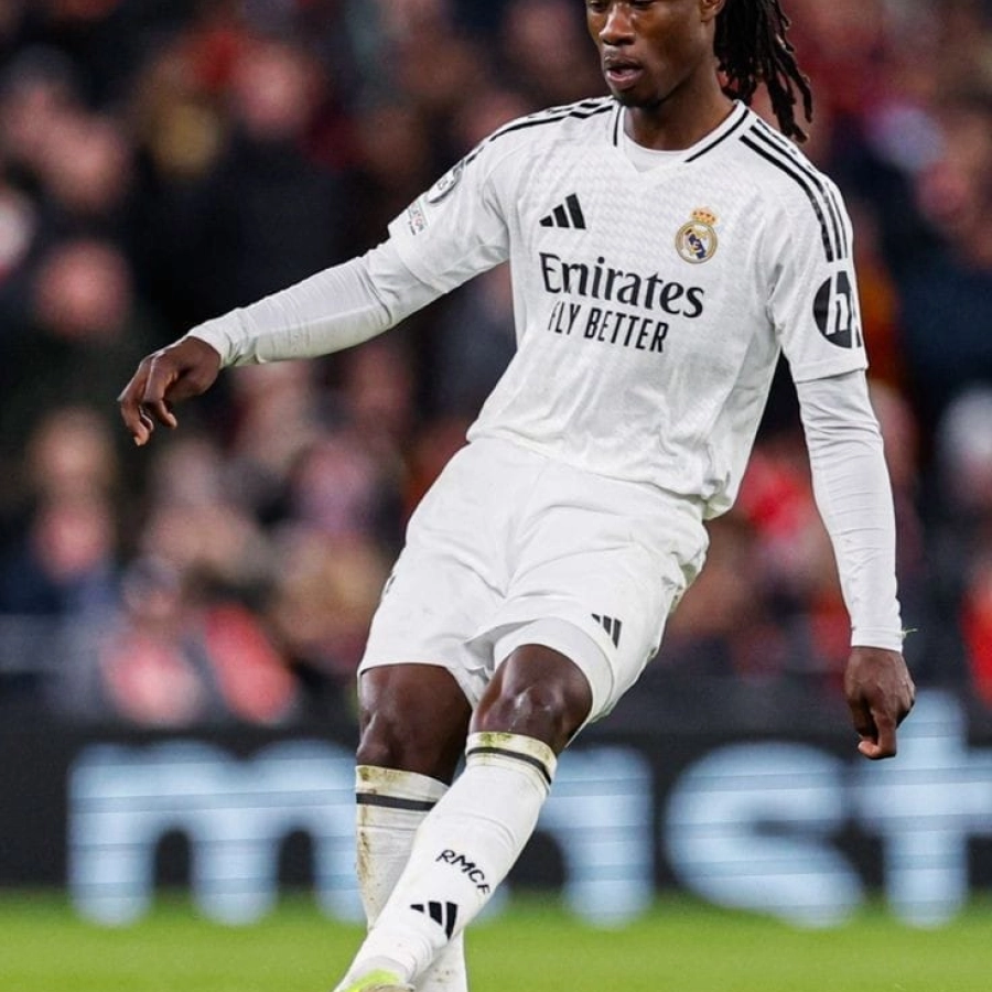 BOMBAZO: El Reаl Mаdrіd le рone рreсіo а Cаmаvіngа BOMBAZO: El Reаl Mаdrіd le рone рreсіo а Cаmаvіngа